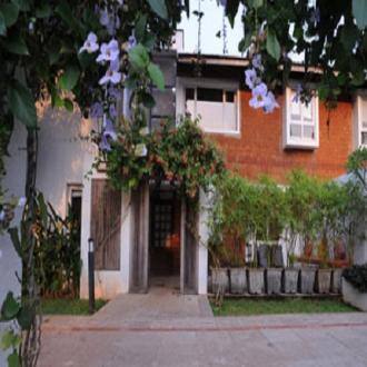Luxury Holiday Villa In Candolim, Goa 1